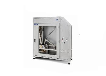 Test chamber for leak test